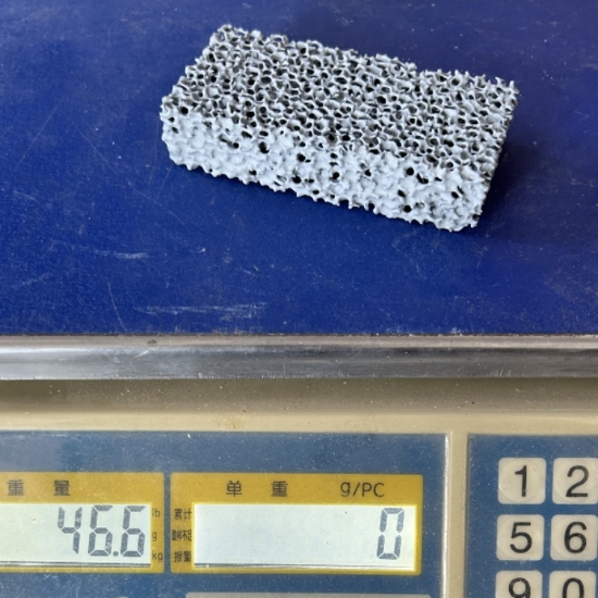 SIC Ceramic foam filters are exported to Daimler Benz Truck Company