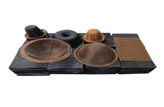 Fiberglass filtration mesh is made of high temperature resistant fiber, woven and processed by special technology.